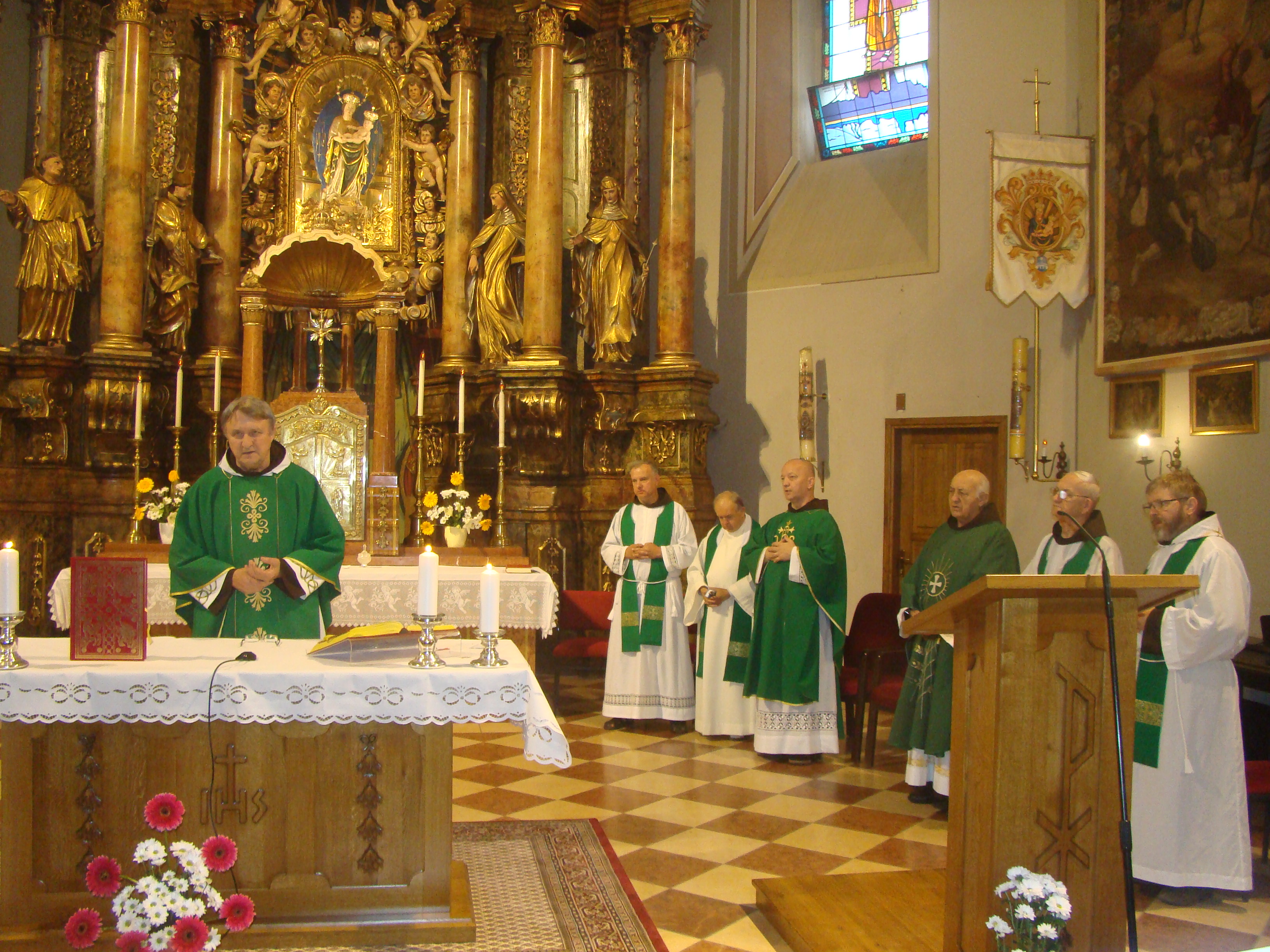 80. obljetnica povratka fratara u Osijek i blagoslov oltara i ambona