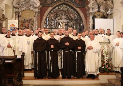 Veliko slavlje na Trsatu: Četvorica franjevaca položila prve zavjete