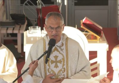 Homilija fra Massima Fusarellija u Međugorju na završnoj proslavi 800. godine franjevačkih obljetnica