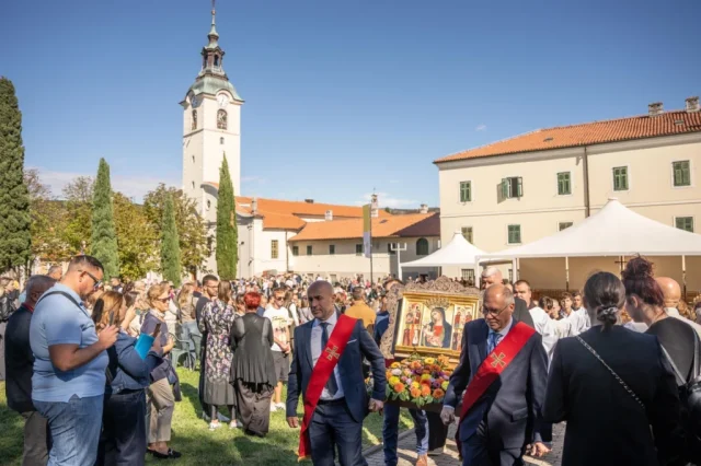 trsat (15)